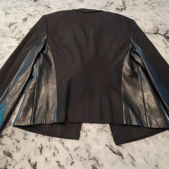 Escada Women's Black Jacket with Leather Accents - Picture 6 of 7